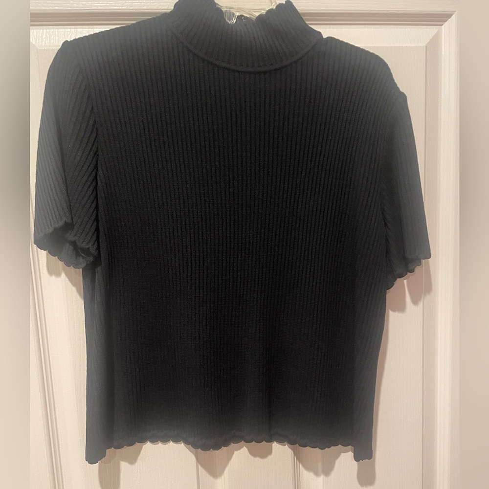 Women’s black St John shell, size medium
